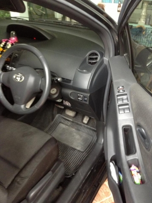 ขาย toyota yaris 2006-2007 รถบ้านด่วน