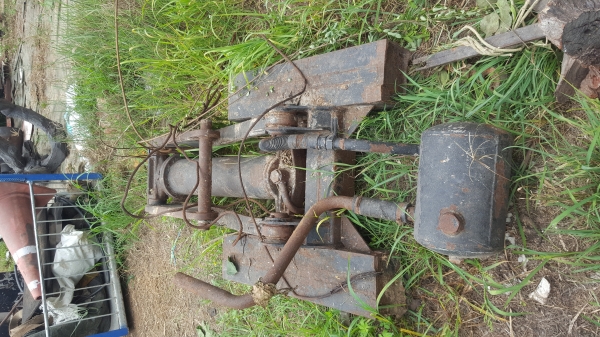 ขายชุดกระบอกดั้ม4ตัน13000บาท6ตัน18000โทร0643130366