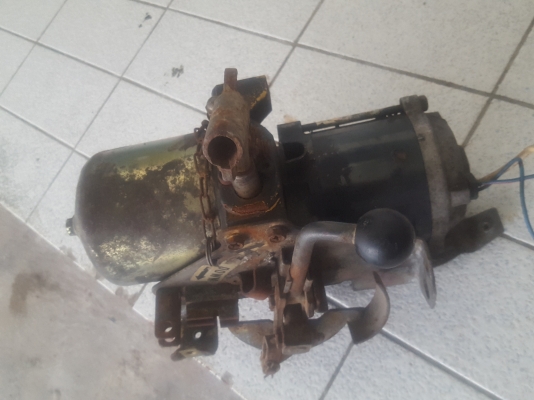ขายมอเตอร์ปั้มยกหัว2000ลาทโทร0643130366สระบุรี