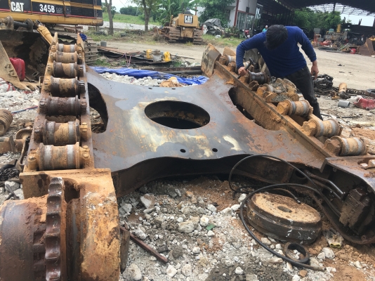 ขายด่วน เฟลมล่างCAT320