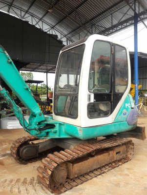 ขายจ้า. KOMATSU PC30-7  เก่านอกแท้.  เดิมๆๆ  มีลายแย๊ก..เครื่องปั๊มดี..พร้อมใช้..โทร..089-3818694  จ๊อย...