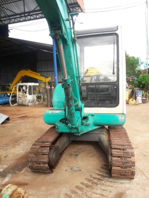 ขายจ้า. KOMATSU PC30-7  เก่านอกแท้.  เดิมๆๆ  มีลายแย๊ก..เครื่องปั๊มดี..พร้อมใช้..โทร..089-3818694  จ๊อย...
