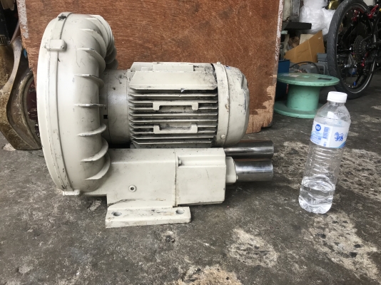 ขายริงโบวเวอร์ดูด-เป่าอากาศ Hitachi 2HP. 380V สภาพสวย หมุนนิ่ม พร้อมใช้งาน