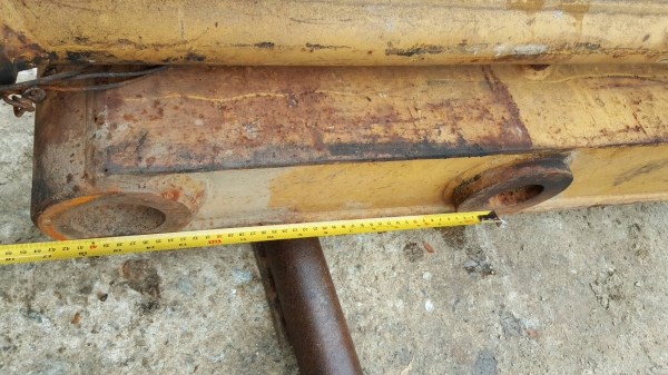 ขายตัวต่ออาร์มสำหรับรถขุดไซค์  100-120 สินค้าเก่านอกสภาพสวยเดิมๆต่อแล้ว ยาวได้1.50 เมตร