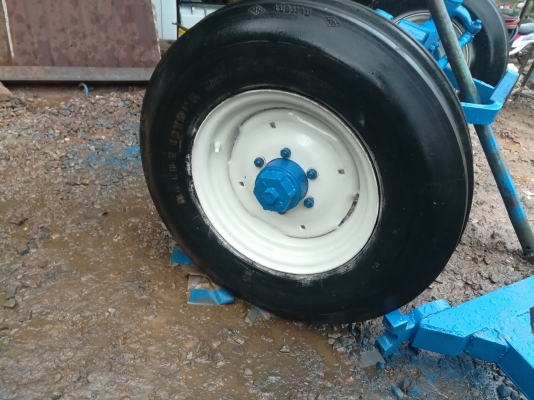 ขายคานหน้าฟอร์ดสภาพสวย ขายคานหน้าฟอร์ดสภาพสวย