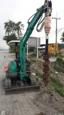 ขายรถสว่านเจาะดิน KOBELCO 20 SR เครื่อง Yanmar.3TN ขายรถสว่านเจาะดิน KOBELCO 20 SR เครื่อง Yanmar.3TN
