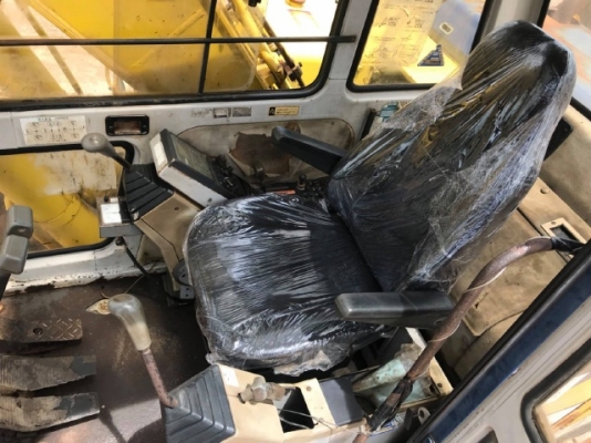 ขายรถขุด KOBELCO SK220 MARK 3 หัวแม่เหล็ก รถนอกนำเข้าเองจากญี่ปุ่น สภาพสวยพร้อมใช้ มีVDOการทำงานครับ