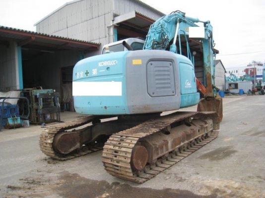 ขายรถขุด KOBELCO SK200SR มีลายหัวกระแทก รถนอกนำเข้าเองจากญี่ปุ่น สภาพสวยพร้อมใช้ ถึงเร็วๆนี้ครับ