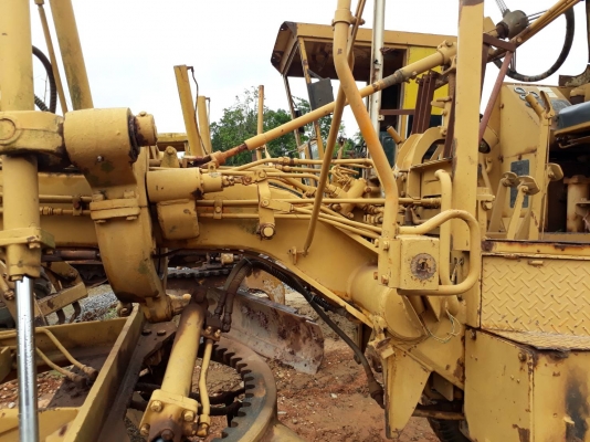 ขายรถเกรด KOMATSU GD31 ขายรถเกรด KOMATSU GD31