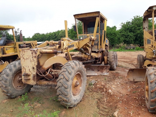 ขายรถเกรด CHAMPION 710A-1 เอกสารทะเบียน ขายรถเกรด CHAMPION 710A-1 เอกสารทะเบียน
