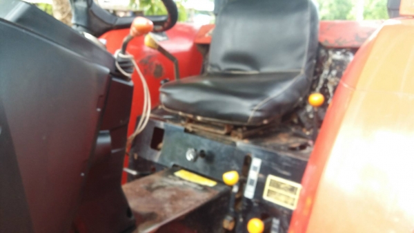 ขายรถไถยันม่าEF494Tรถบ้าน รถปี 55