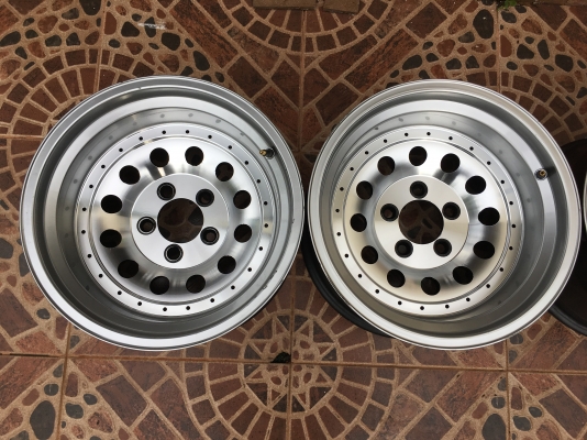 ล้อหยดน้ำ ขอบ15 กว้าง8.5 Et-27