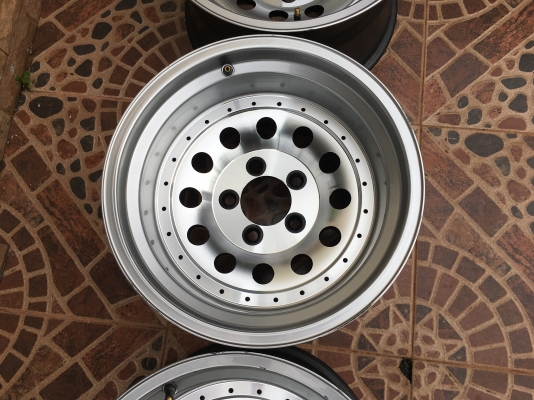 ล้อหยดน้ำ ขอบ15 กว้าง8.5 Et-27