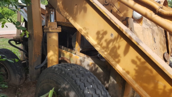 ขาย รถตัก KOMATSU SD20 เครื่องดี เกียร์ดี