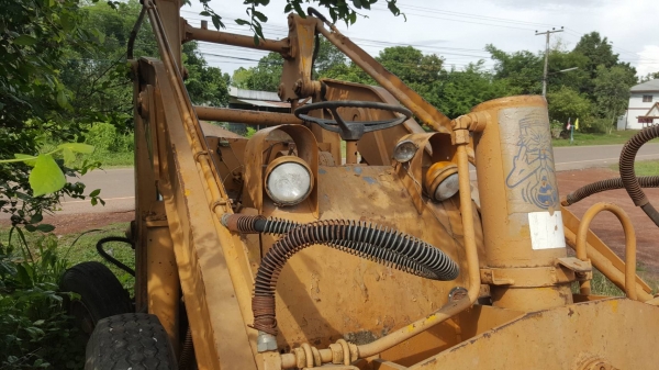 ขาย รถตัก KOMATSU SD20 เครื่องดี เกียร์ดี