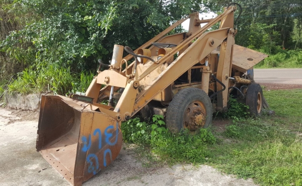 ขาย รถตัก KOMATSU SD20 เครื่องดี เกียร์ดี