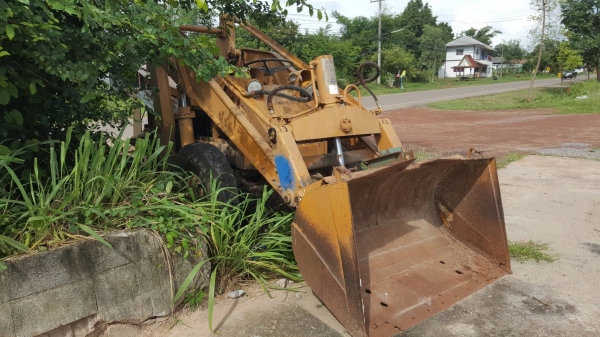 ขาย รถตัก KOMATSU SD20 เครื่องดี เกียร์ดี