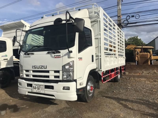 Isuzu FRR 210 แรง ปี 57 กระบะคาร์โก้ยาว 5.60 เมตร รถป้ายแดงมือเดียว เครื่อง/เกียร์เดิมดี ยาดี ทะเบีย