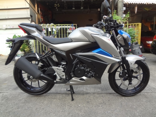 GSX S 2017 วิ่ง200โล สภาพรถใหม่ป้ายแดง เอกสารพร้อมโอน