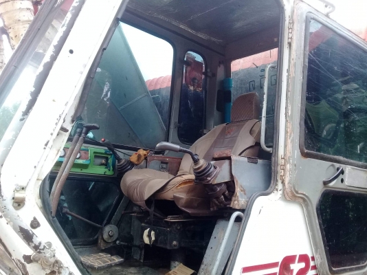 ใครต้องการรถแบ็คโฮราคาเบาๆพร้อมใช้้ขายๆๆ SUMITOMO 2800F2 สถาพพร้อมใช้สุดเครื่องISUZU ปั้มK3V ช่วงล่างเต็มเอวแน่น แอร์เย็น บูมอามสวย ราคา390,000บาทเงินสดลดได้ ไม่พอเราจัดไฟแนนท์ให้ (โทร)???? (line) 099-0035892 (/)084-3923995