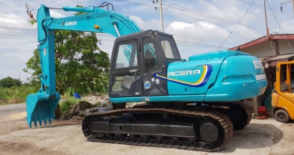 ขายด่วนรถแบคโฮKOBELCO-SK200MARK5มาร์ไฟร์ซูบเปอร์ระบบลายหัวกะแทกรถนอกเพิ่งนำเข้ามายังไม่เคยใช้งานในเมืองไทยเลย