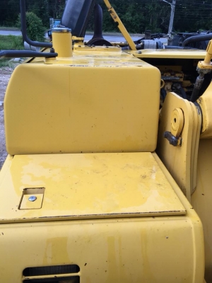 ขายรถแบคโฮ KOMATSU PC200-7 ปี 2013 ซีเรียลสูง ใช้งาน 9 พันชั่วโมง สภาพเทพบุตร