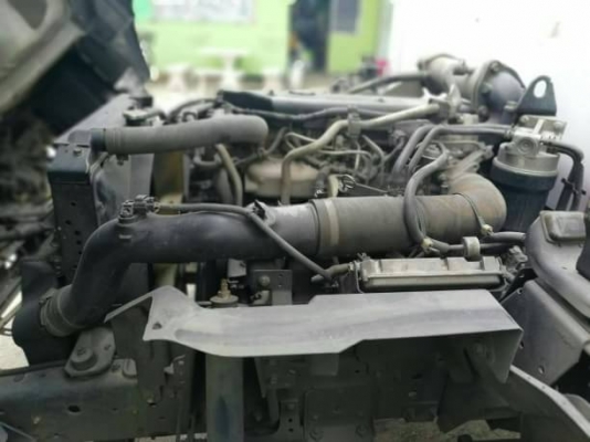 หกล้อตู้2บานIsuzu NPRปี2555