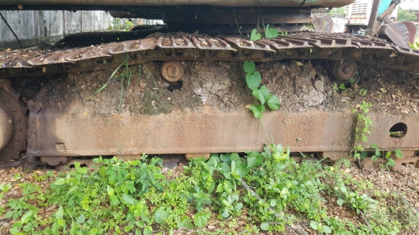 ขายเหมายกชุดตามสภาพ 5 คัน คันละ 430,000 แบคโฮ COBELCO SK200-5 4 คัน และ SK220-5 1 คัน ไม่มีปั้มไฮดรอริค 1 คัน เล่มทะเบียนครบ