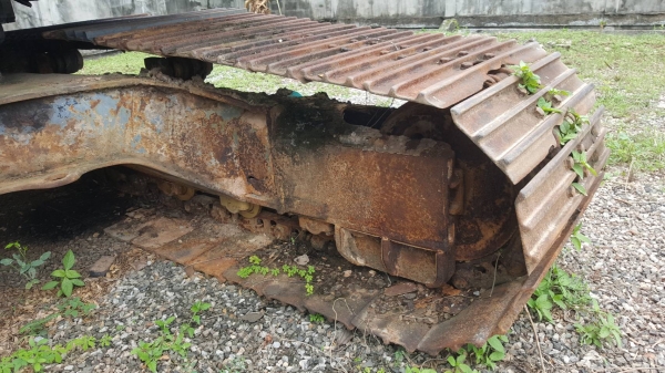 ขายเหมายกชุดตามสภาพ 5 คัน คันละ 430,000 แบคโฮ COBELCO SK200-5 4 คัน และ SK220-5 1 คัน ไม่มีปั้มไฮดรอริค 1 คัน เล่มทะเบียนครบ