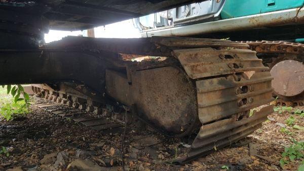 ขายเหมายกชุดตามสภาพ 5 คัน คันละ 430,000 แบคโฮ COBELCO SK200-5 4 คัน และ SK220-5 1 คัน ไม่มีปั้มไฮดรอริค 1 คัน เล่มทะเบียนครบ