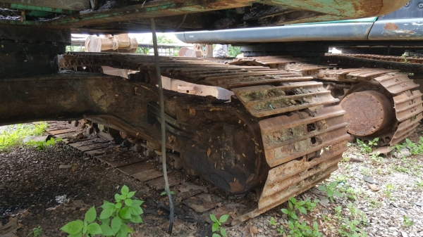 ขายเหมายกชุดตามสภาพ 5 คัน คันละ 430,000 แบคโฮ COBELCO SK200-5 4 คัน และ SK220-5 1 คัน ไม่มีปั้มไฮดรอริค 1 คัน เล่มทะเบียนครบ