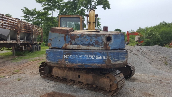 ขาย แบคโฮ KOMATSU PC120-3 เครื่อง 6BD1 ปั้มดี รถใช้งานได้ปกติ