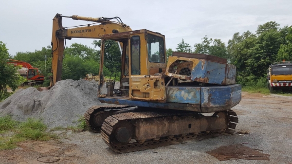 ขาย แบคโฮ KOMATSU PC120-3 เครื่อง 6BD1 ปั้มดี รถใช้งานได้ปกติ