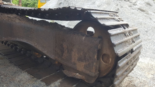 ขาย แบคโฮ KOMATSU PC120-3 เครื่อง 6BD1 ปั้มดี รถใช้งานได้ปกติ