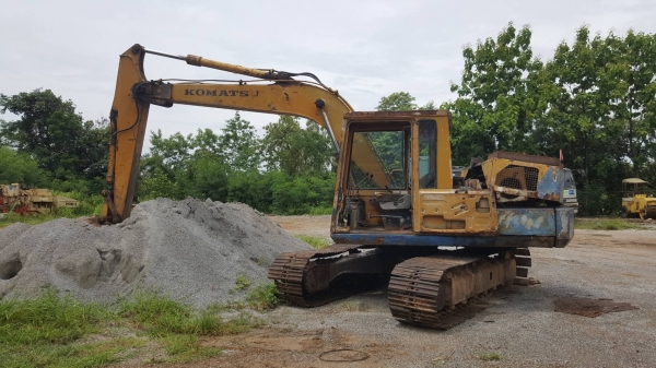 ขาย แบคโฮ KOMATSU PC120-3 เครื่อง 6BD1 ปั้มดี รถใช้งานได้ปกติ