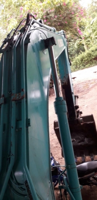 ขาย 1,590,000 KOBELCO sk  200 -8 super เอกสารอินวอยทร์ ไฟฟ้าครบ เครื่องดี ปั้มแรง เอวแน่น ช่วงล่างแน่น รถพร้อมใช้ รถอยู่ บุรีรัมย์ 090-772-3710 090-772-3708