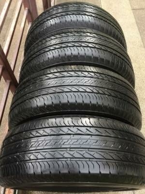 ยาง Bridgestone 265 65 17 ปี17 ดอกเต็ม เนื้อนิ่มๆ ใช้ยาว ราคาไม่แพง