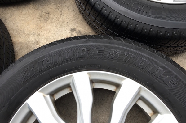 ล้อแม็ก Honda CR-V 5รู114 ขอบ 17 พร้อมยาง Bridgestone 225-65-17 ปลายปี 15