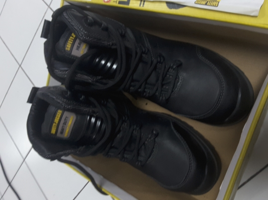 รองเท้าเซฟตี้ หุ้มข้อ Safety Jogger - Premium เบอร์ 42
