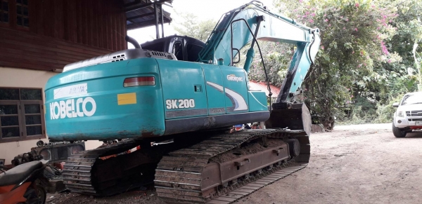 ขาย 1,590,000 KOBELCO sk  200 -8 super เอกสารอินวอยทร์ ไฟฟ้าครบ เครื่องดี ปั้มแรง เอวแน่น ช่วงล่างแน่น รถพร้อมใช้ รถอยู่ บุรีรัมย์ 090-772-3710 090-772-3708