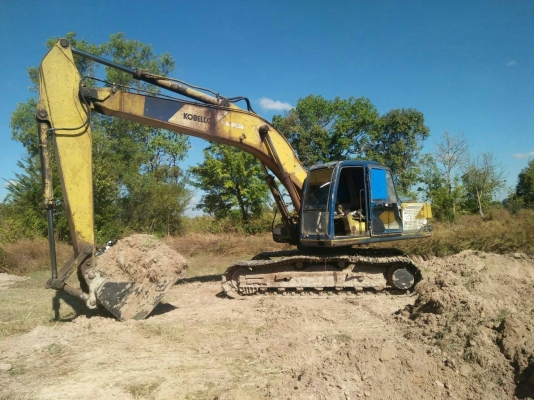 ขาย 365,000 KOBELCO sk 200-3 ไฟฟ้าตัด เครื่องดี ปั้มแรง เอวขยับ ช่วงล่างพอได้ เอกสารหนังสือสัญญาซื้อขาย รถอยู่ บุรีรัมย์ 064-191-1112