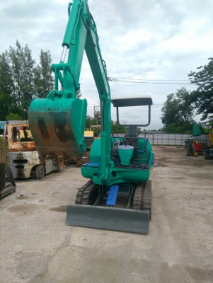 รถแบคโฮ KOMATSU PC15 R7 รถเก่านอกนำเข้า ยังไม่เคยใช้งานในไทย คอนโทลสั้น คอนโทลน้ำมัน จะเป็นรุ่น 8 แล้ว มีระบบเต่า-กระต่าย ไฟฟ้าครบ พร้อมใช้งาน มีเอกสารใบอินวอยซ์