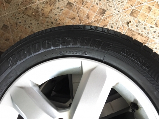 ล้อแม็ก Honda City 4รู100 ลาย 5 ก้าน ขอบ 15 พร้อมยาง Bridgestone 185-60-15 ปี 14