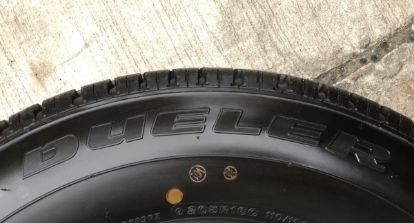 ยางป้ายแดง 205-16 Bridgestone ปี 18 ยางป้ายแดง 205-16 Bridgestone ปี 18