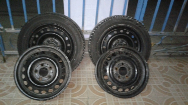 ขายล้อกะทะ 5 รูขอบ 15 นิ้ว