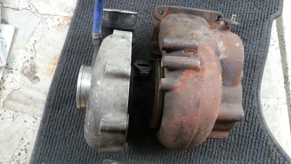 ขาย เทอร์โบ นิสสัน pe6  เก่าแท้ญี่ปุน 9,700