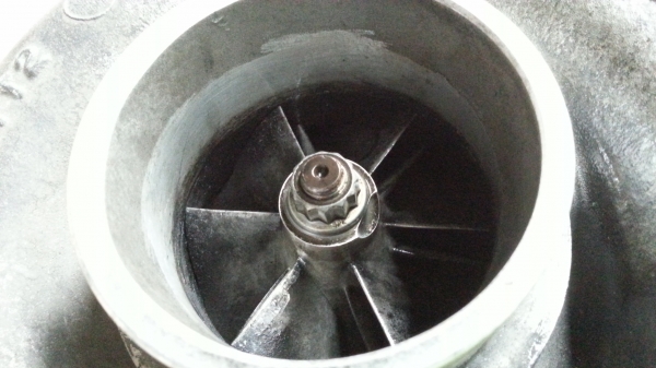 ขาย เทอร์โบ นิสสัน pe6  เก่าแท้ญี่ปุน 9,700