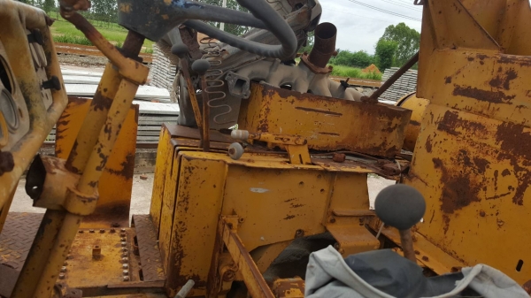 ขายตามสภาพ รถตัก CAT 922 เครื่องพัง (ใส่เครื่อง HINO EH700) เกียร์ดี ราคาต่อรองได้