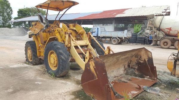 ขายตามสภาพ รถตัก CAT 922 เครื่องพัง (ใส่เครื่อง HINO EH700) เกียร์ดี ราคาต่อรองได้