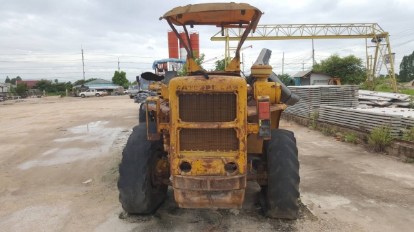 ขายตามสภาพ รถตัก CAT 922 เครื่องพัง (ใส่เครื่อง HINO EH700) เกียร์ดี ราคาต่อรองได้